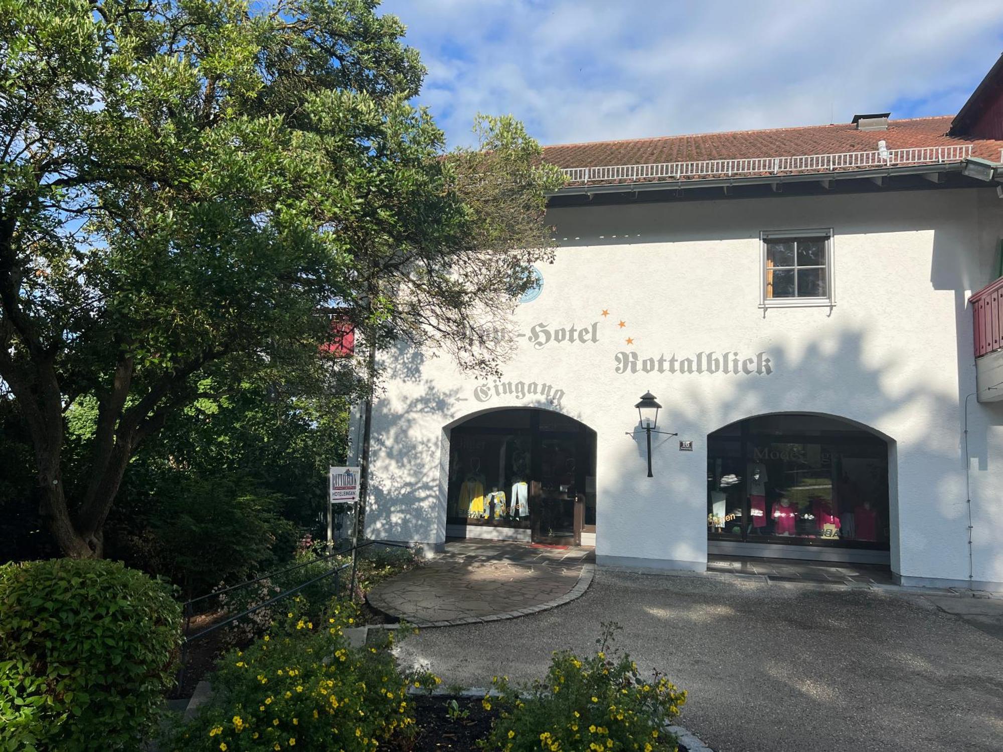 Appartement Mit Bademantelgang Zur Wohlfuehltherme 巴特格里斯巴赫 外观 照片